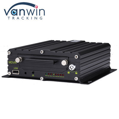 8-kanaal Full HD 1080P AI MDVR-systeem ADAS DMS met 8 AHD-camera's voor bussen / vrachtwagens